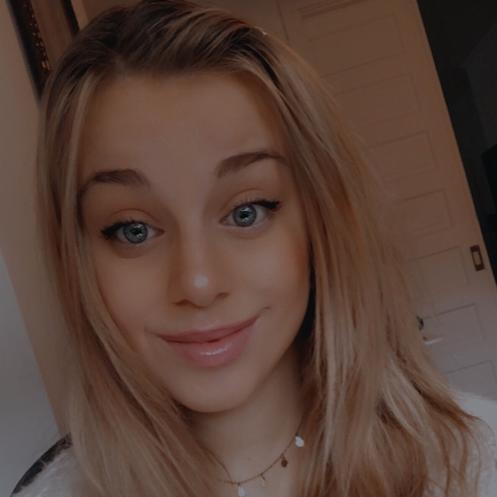 Meet your Posher, Emma
